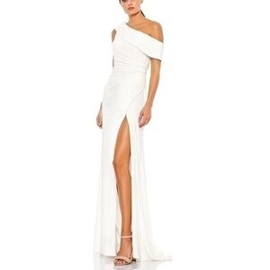 MAC DUGGAL White FOLDOVER OFF-THE-SHOULDER SLIT Evening GOWN